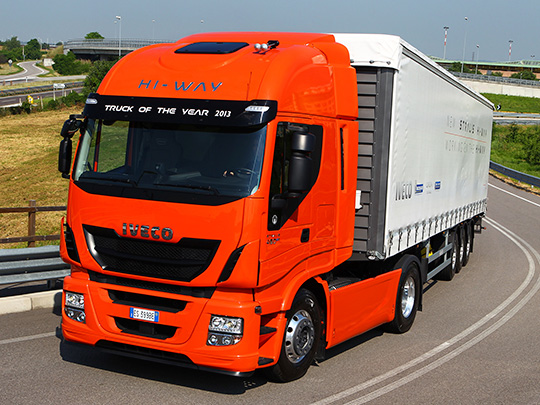 Новый магистральный тягач Iveco Stralis Hi-Way LNG